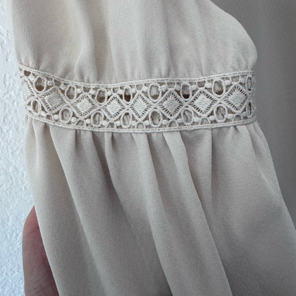 Max Studio London Cream Blouse with Crochet Accents Size Large - Picture 2 of 5